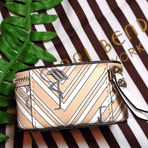 Rare Henri Bendel Flamingo travel jewelry case - Picture 6 of 10